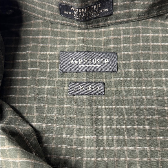 Van Heusen Men's Olive Plaid Button Down Shirt - Picture 2 of 4